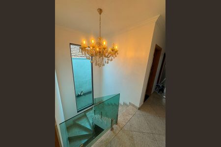 Casa à venda com 300m², 3 quartos e 3 vagasescada