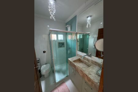 Casa à venda com 300m², 3 quartos e 3 vagasbanheiro 