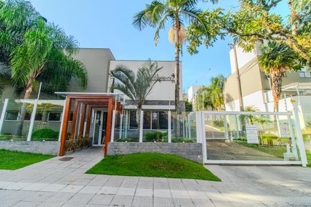 Casa de condomínio à venda com 197m², 3 quartos e 2 vagasFachado do condomínio