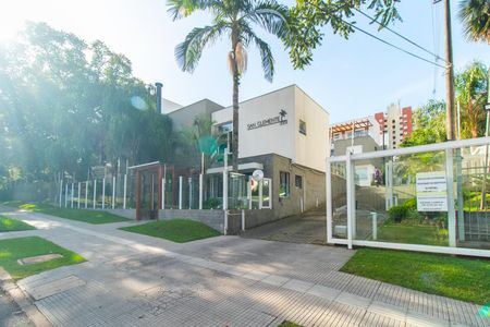 Casa de condomínio à venda com 197m², 3 quartos e 2 vagasFachado do condomínio