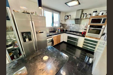 Apartamento para alugar com 140m², 4 quartos e 2 vagasCozinha