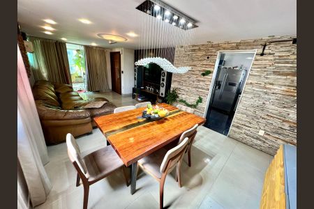 Apartamento para alugar com 140m², 4 quartos e 2 vagasSala