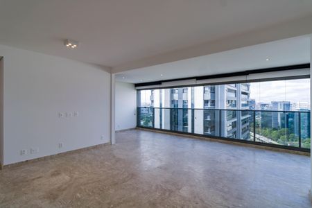 Apartamento para alugar com 145m², 3 quartos e 2 vagasSala