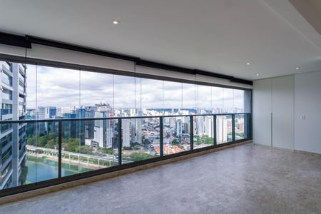 Apartamento para alugar com 145m², 3 quartos e 2 vagasVaranda Sala