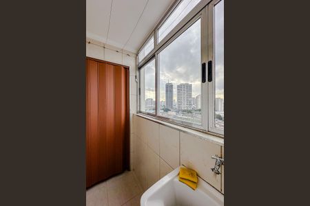 Apartamento para alugar com 87m², 3 quartos e sem vagaÁrea de Serviço