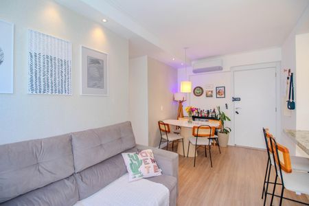 Apartamento à venda com 67m², 3 quartos e 1 vagaSala