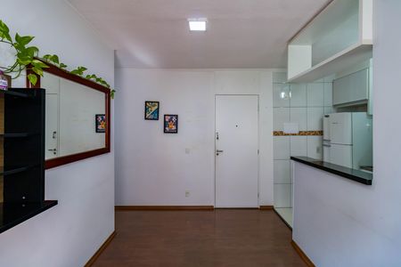 Apartamento para alugar com 43m², 2 quartos e 1 vaga Apartamento para alugar com 43m², 2 quartos e 1 vagaSala