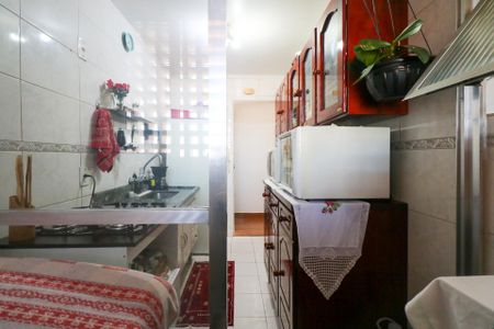 Apartamento à venda com 75m², 3 quartos e 1 vagaÁrea de Serviço