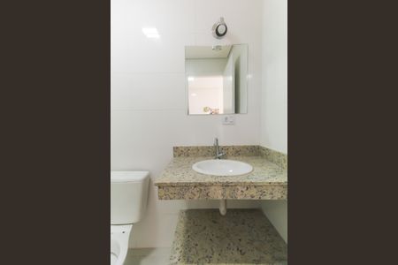 Studio para alugar com 27m², 1 quarto e sem vaga Studio para alugar com 27m², 1 quarto e sem vagaBanheiro