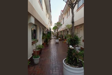 Casa à venda com 140m², 3 quartos e 2 vagas