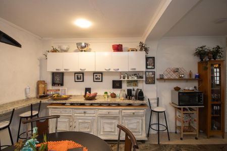 Casa à venda com 286m², 3 quartos e 3 vagas Casa à venda com 286m², 3 quartos e 3 vagasCozinha