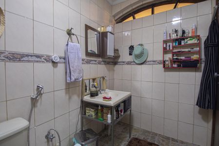 Casa à venda com 286m², 3 quartos e 3 vagas Casa à venda com 286m², 3 quartos e 3 vagasBanheiro 3