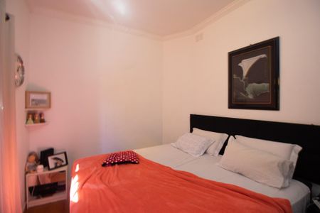 Casa à venda com 286m², 3 quartos e 3 vagas Casa à venda com 286m², 3 quartos e 3 vagasQuarto 2