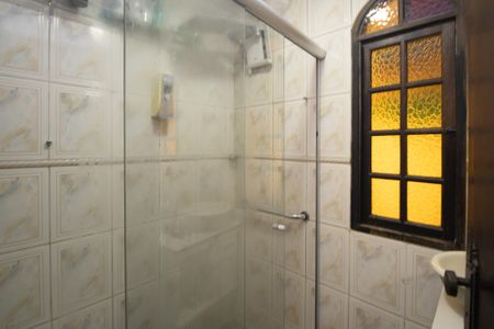 Casa à venda com 286m², 3 quartos e 3 vagas Casa à venda com 286m², 3 quartos e 3 vagasBanheiro 1