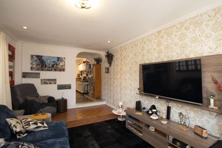 Casa à venda com 286m², 3 quartos e 3 vagas Casa à venda com 286m², 3 quartos e 3 vagasSala