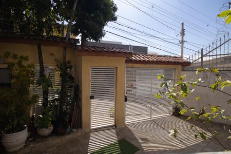 Casa à venda com 286m², 3 quartos e 3 vagas Casa à venda com 286m², 3 quartos e 3 vagasGaragem