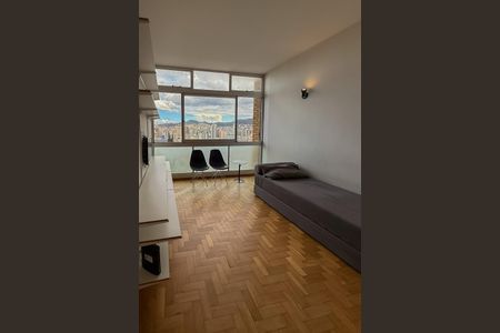 Studio à venda com 73m², 1 quarto e sem vagaSala