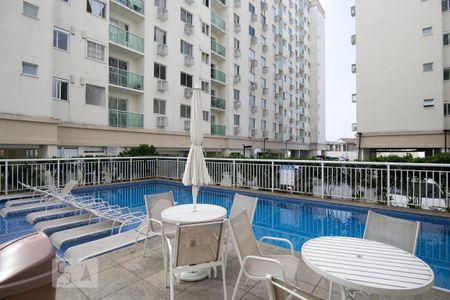 Apartamento para alugar com 50m², 2 quartos e 1 vagaÁrea comum - Piscina