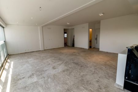 Apartamento para alugar com 142m², 2 quartos e 2 vagasSala