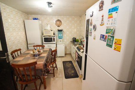 Casa à venda com 150m², 3 quartos e 2 vagasCozinha e Área de Serviço