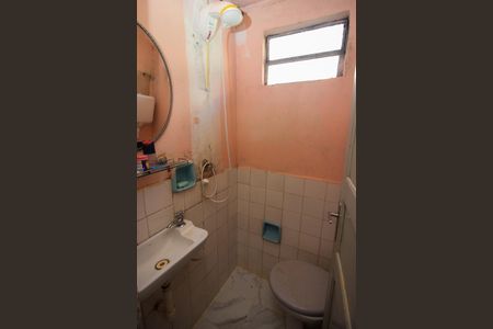 Casa à venda com 150m², 3 quartos e 2 vagasBanheiro da Suíte