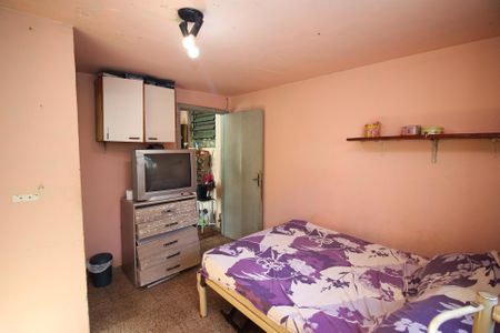 Casa à venda com 150m², 3 quartos e 2 vagasSuíte