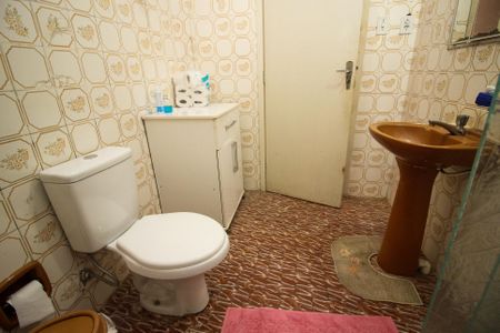 Casa à venda com 150m², 3 quartos e 2 vagasBanheiro Social