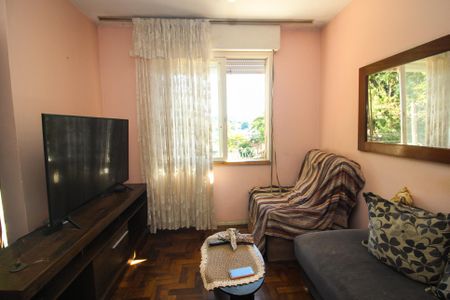 Casa à venda com 150m², 3 quartos e 2 vagasSala