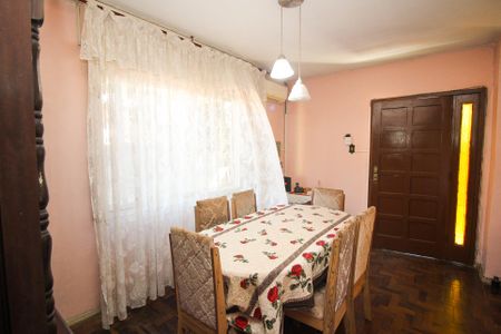 Casa à venda com 150m², 3 quartos e 2 vagasSala de Jantar