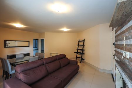 Apartamento à venda com 110m², 3 quartos e 3 vagasSala