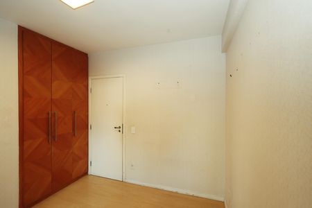 Apartamento à venda com 110m², 3 quartos e 3 vagasQuarto 2