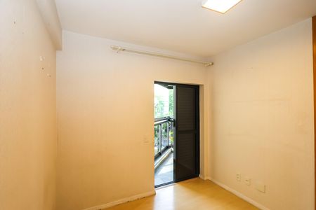 Apartamento à venda com 110m², 3 quartos e 3 vagasQuarto 2