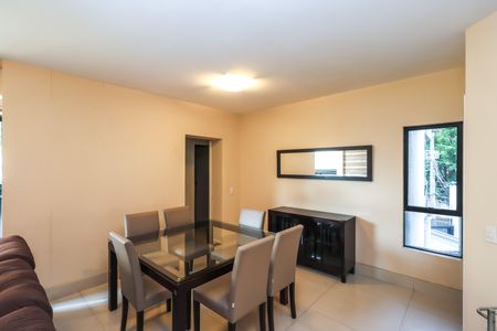 Apartamento à venda com 110m², 3 quartos e 3 vagasSala