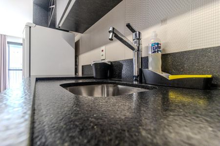 Studio à venda com 31m², 1 quarto e 1 vaga Studio à venda com 31m², 1 quarto e 1 vagaCozinha