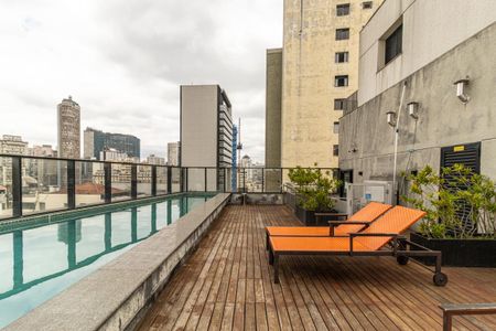 Studio à venda com 31m², 1 quarto e 1 vagaPiscina