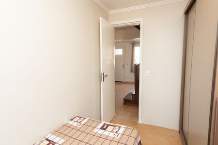 Casa de condomínio à venda com 73m², 3 quartos e 1 vagaQuarto 1