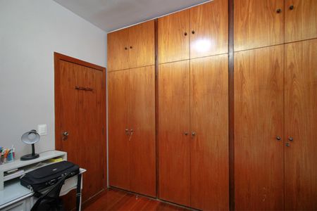 Apartamento à venda com 100m², 3 quartos e 1 vagaQuarto 2