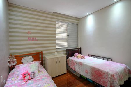 Apartamento à venda com 100m², 3 quartos e 1 vagaQuarto 1