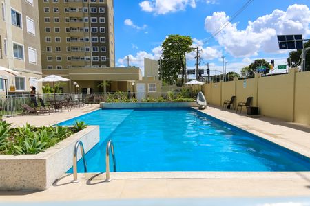 Apartamento para alugar com 49m², 2 quartos e sem vagaÁrea comum - Piscina