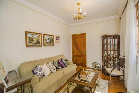 Casa à venda com 209m², 3 quartos e 4 vagas