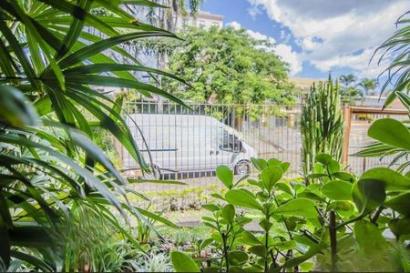 Casa à venda com 209m², 3 quartos e 4 vagas