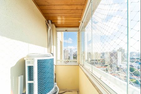 Apartamento para alugar com 128m², 3 quartos e 3 vagas Apartamento para alugar com 128m², 3 quartos e 3 vagasVaranda da Suíte 3