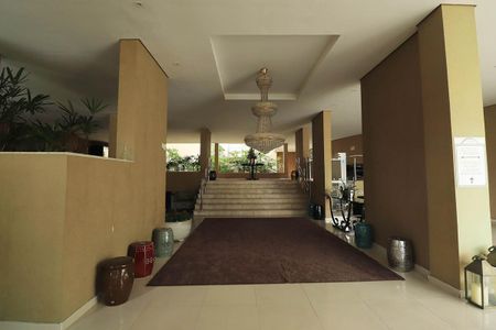 Apartamento para alugar com 128m², 3 quartos e 3 vagas Apartamento para alugar com 128m², 3 quartos e 3 vagasHall de entrada