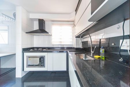 Apartamento para alugar com 128m², 3 quartos e 3 vagas Apartamento para alugar com 128m², 3 quartos e 3 vagasCozinha
