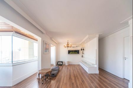 Apartamento para alugar com 128m², 3 quartos e 3 vagas Apartamento para alugar com 128m², 3 quartos e 3 vagasSala