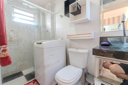 Apartamento para alugar com 50m², 2 quartos e sem vagaBanheiro