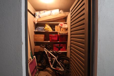 Apartamento à venda com 131m², 2 quartos e 3 vagasDepósito