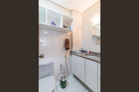 Apartamento à venda com 73m², 2 quartos e 1 vagaBanheiro da Suíte
