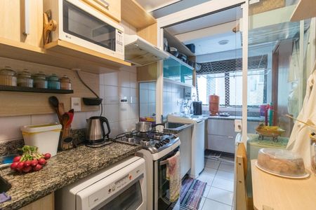 Apartamento à venda com 73m², 2 quartos e 1 vagaCozinha e Área de Serviço