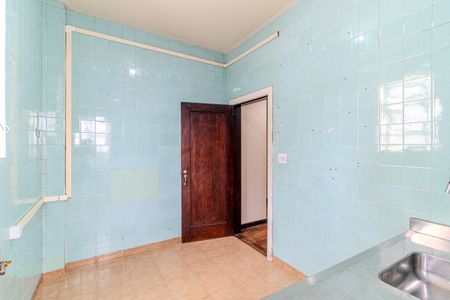 Apartamento à venda com 115m², 2 quartos e sem vagaCozinha